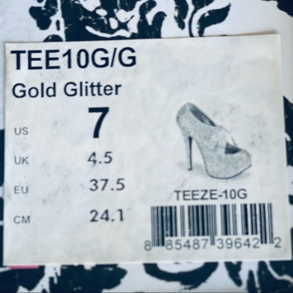 Bordello heels “tease” - Picture 2 of 3